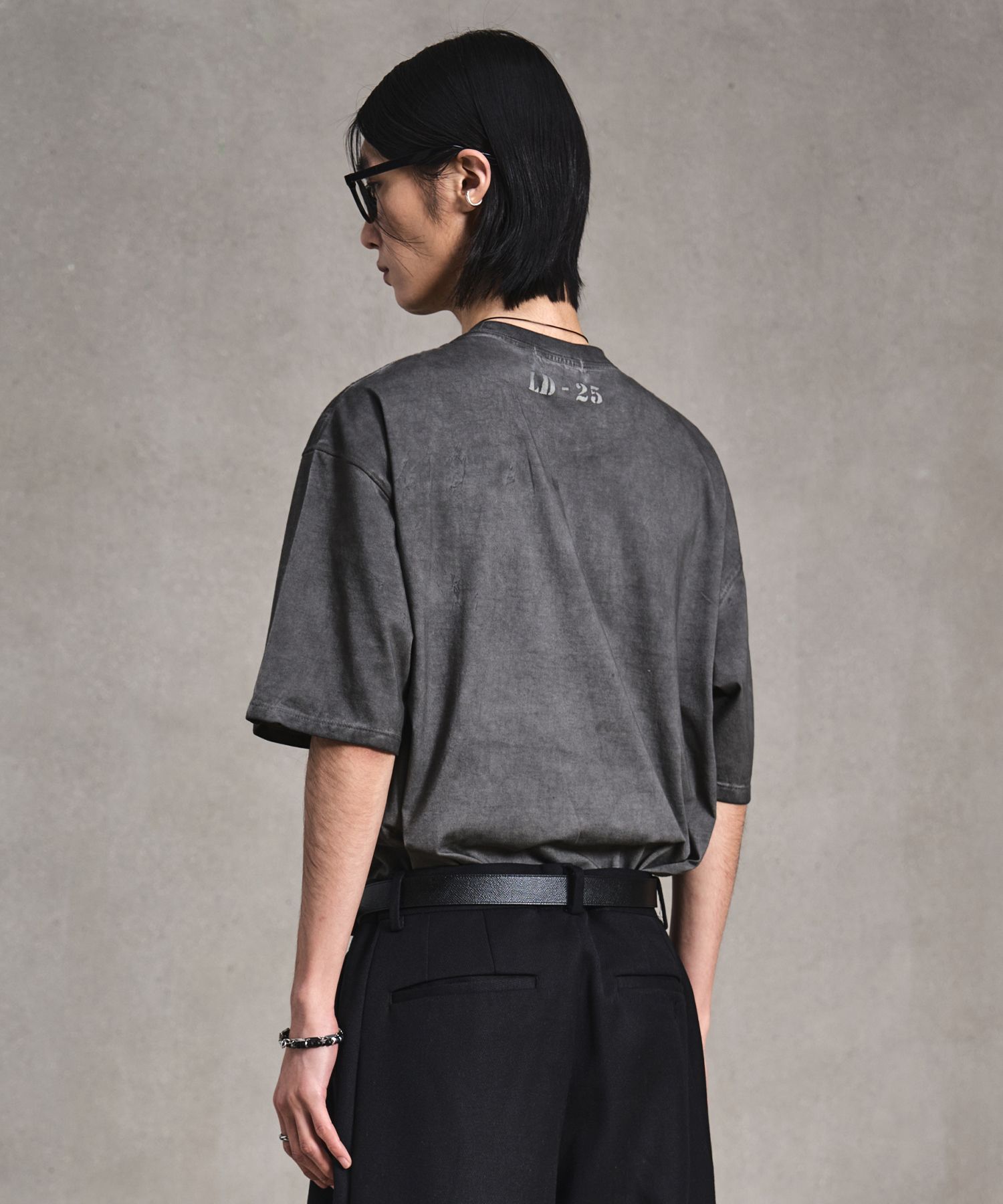 ★LMOOD★ Luna Garment Dying Half T-Shirt Charcoal L4AT0007C MUSINSA | LMOOD Luna Garment Dying Half T-Shirt Charcoal
