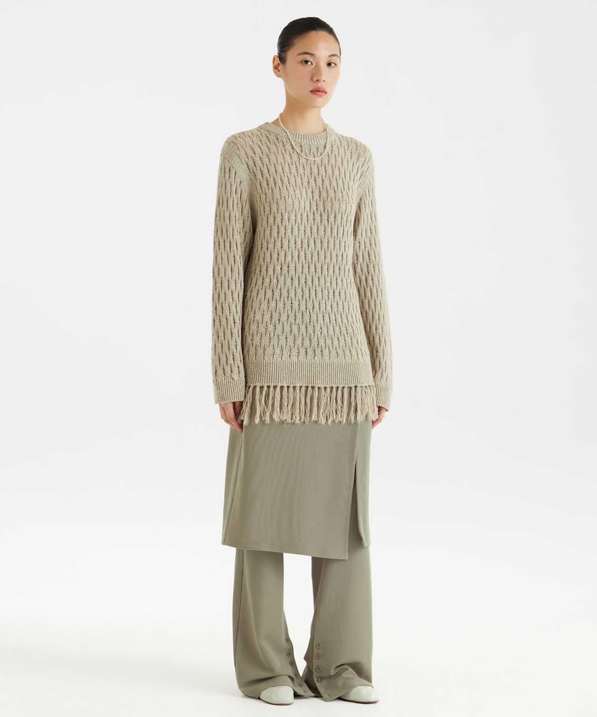 유스(YOUTH) Tassel Crewneck Knit Top - Sage Green