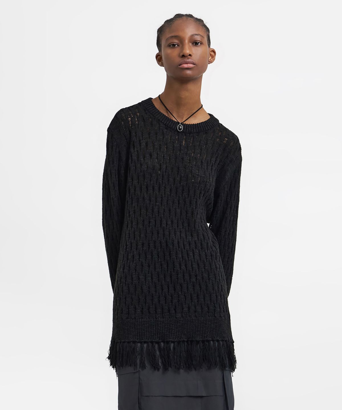 유스(YOUTH) Tassel Crewneck Knit Top - Black