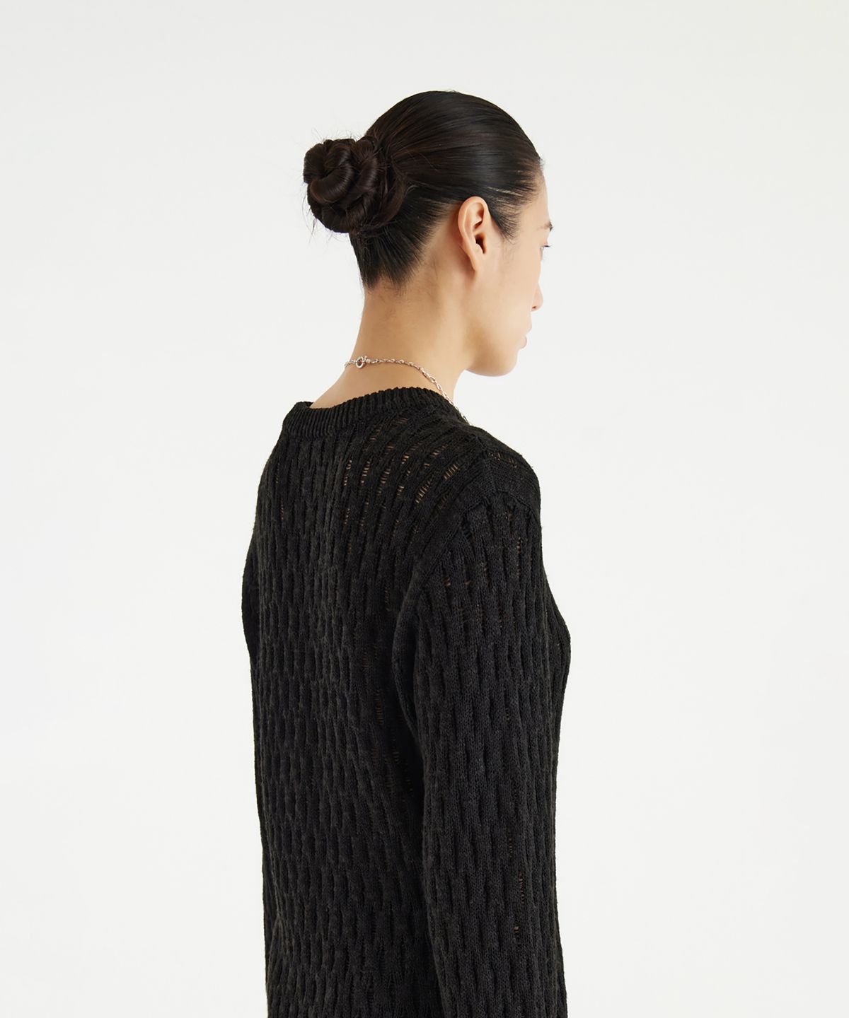 유스(YOUTH) Tassel Crewneck Knit Top - Black