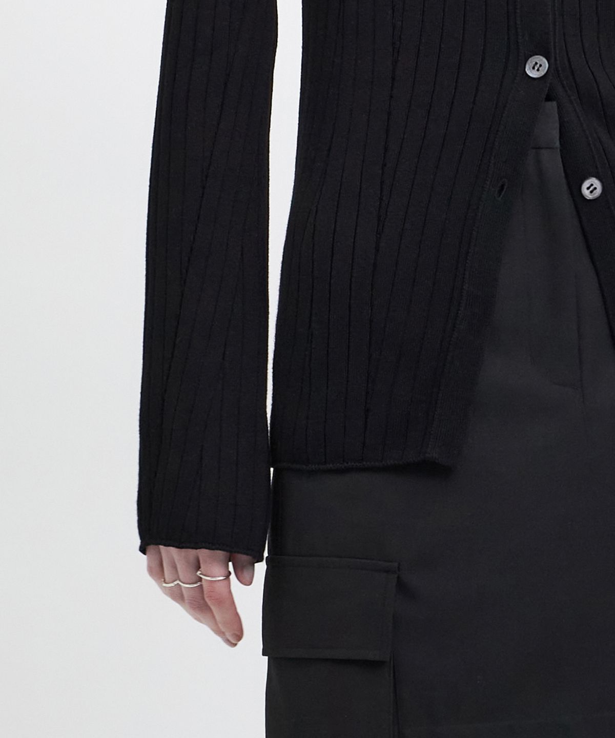 유스(YOUTH) Long-Line Knit Shirt - Black