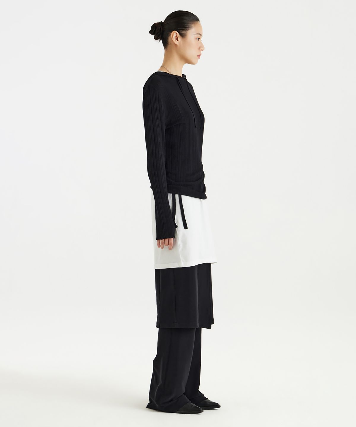 유스(YOUTH) Hooded Knit Top - Black