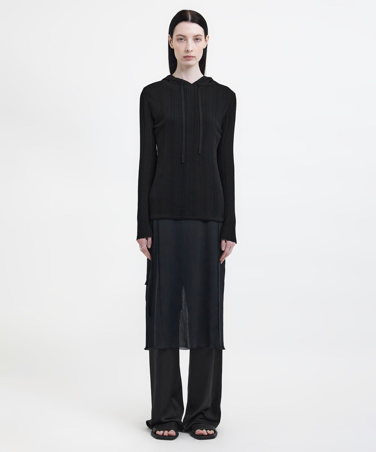 유스(YOUTH) Hooded Knit Top - Black