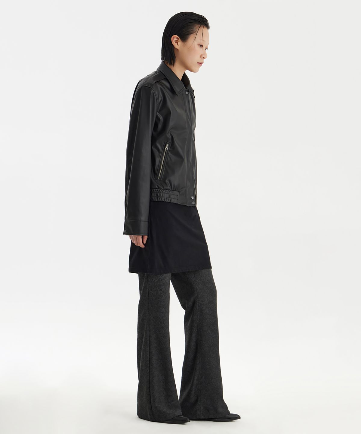 유스(YOUTH) Faux Leather Bomber - Black