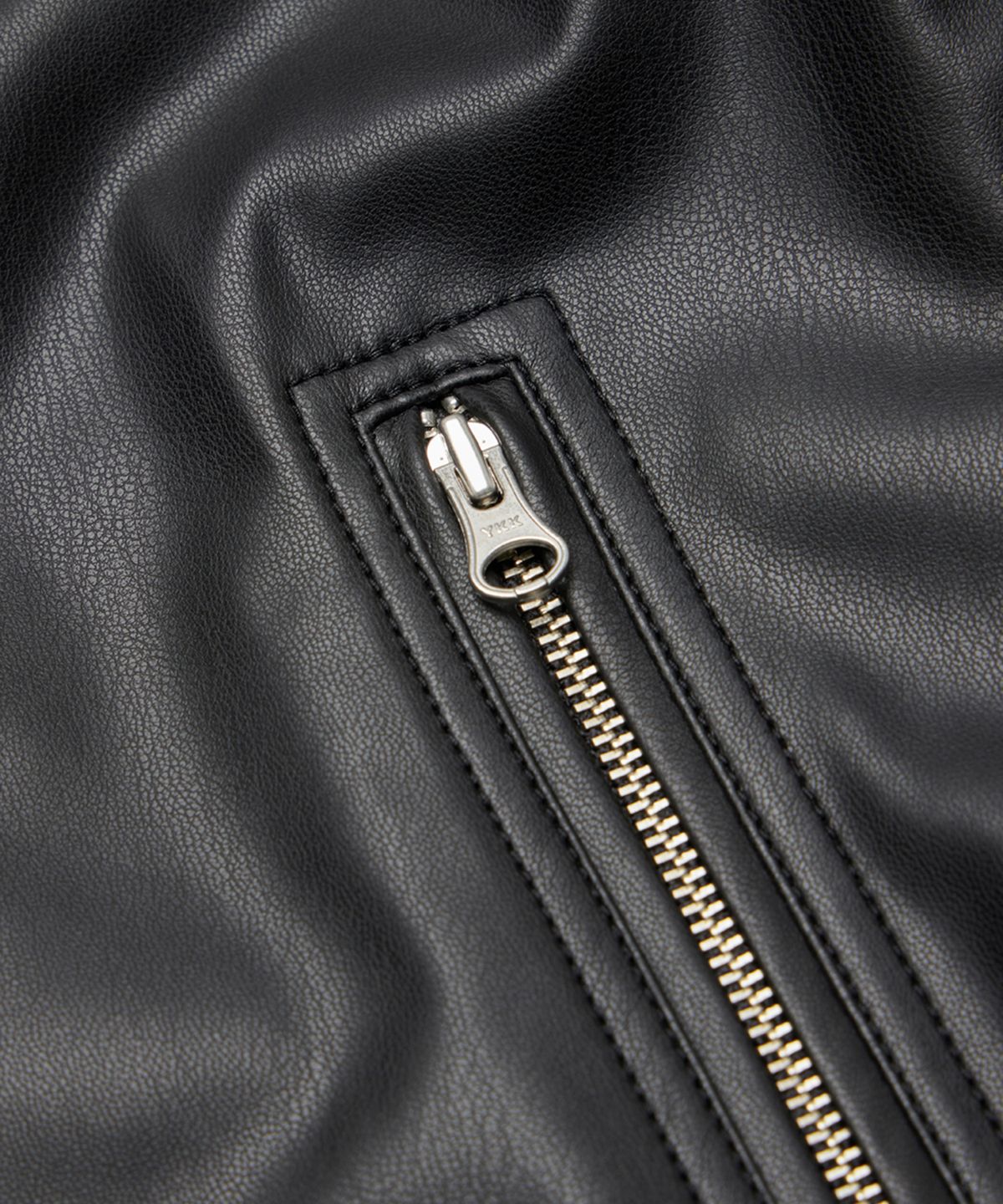 유스(YOUTH) Faux Leather Bomber - Black