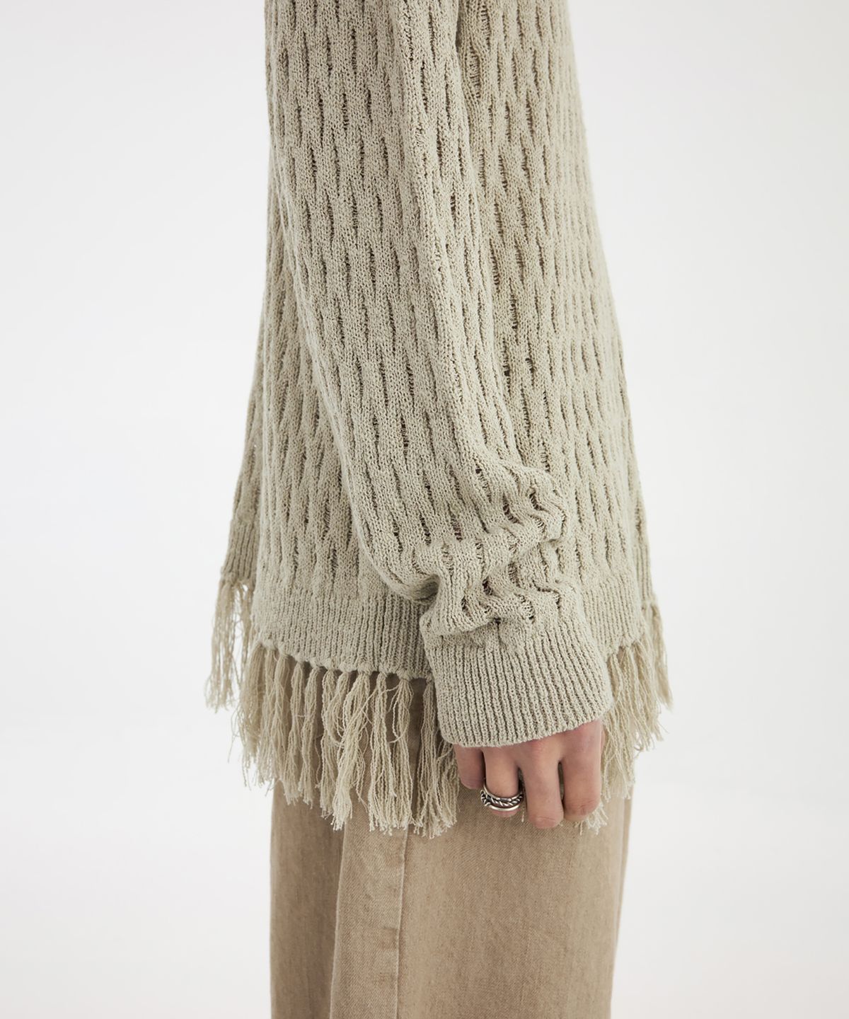 유스(YOUTH) Tassel Crewneck Knit Top - Sage Green