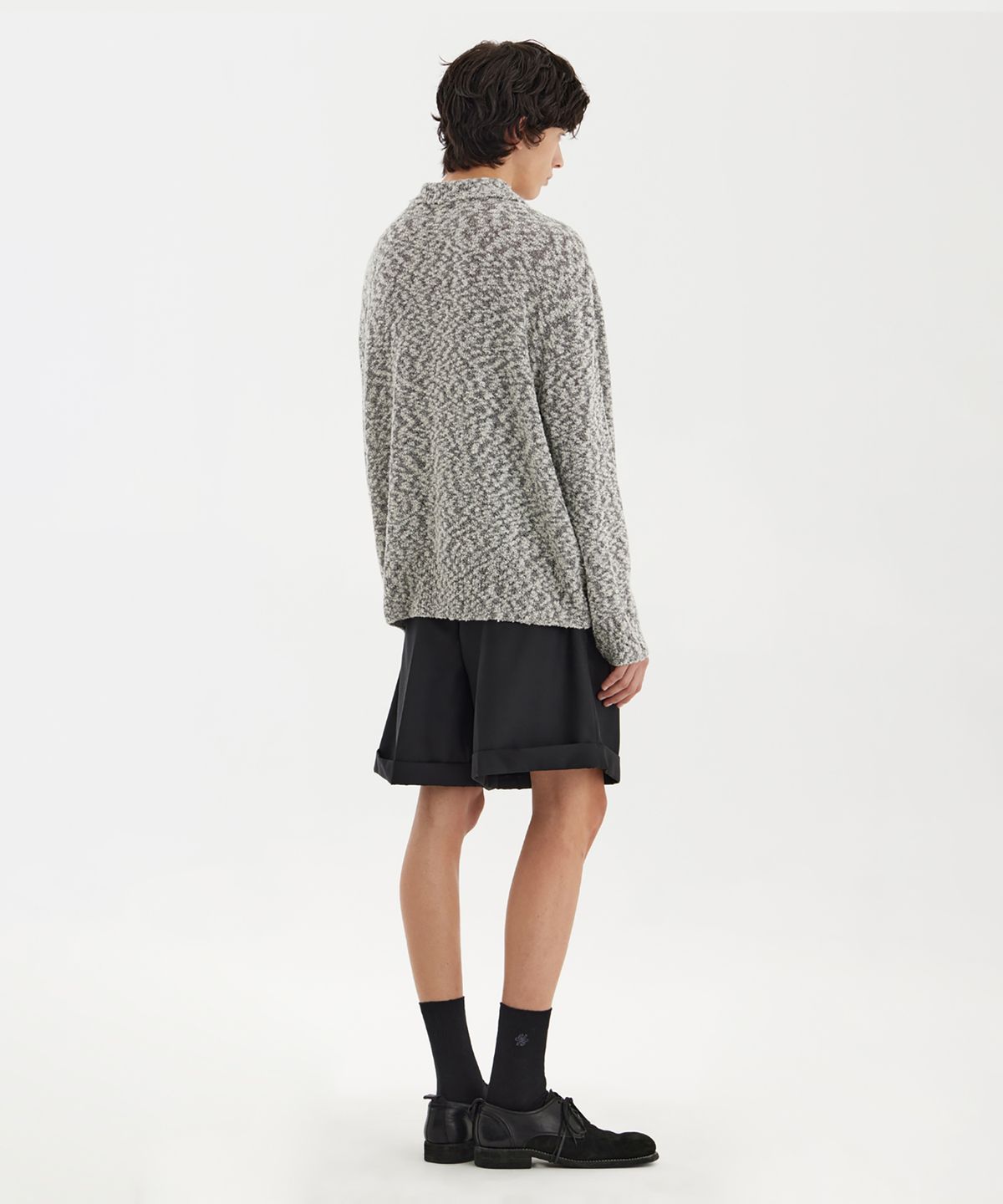 유스(YOUTH) Asymmetric Knit Collar T-Shirt - Black/White