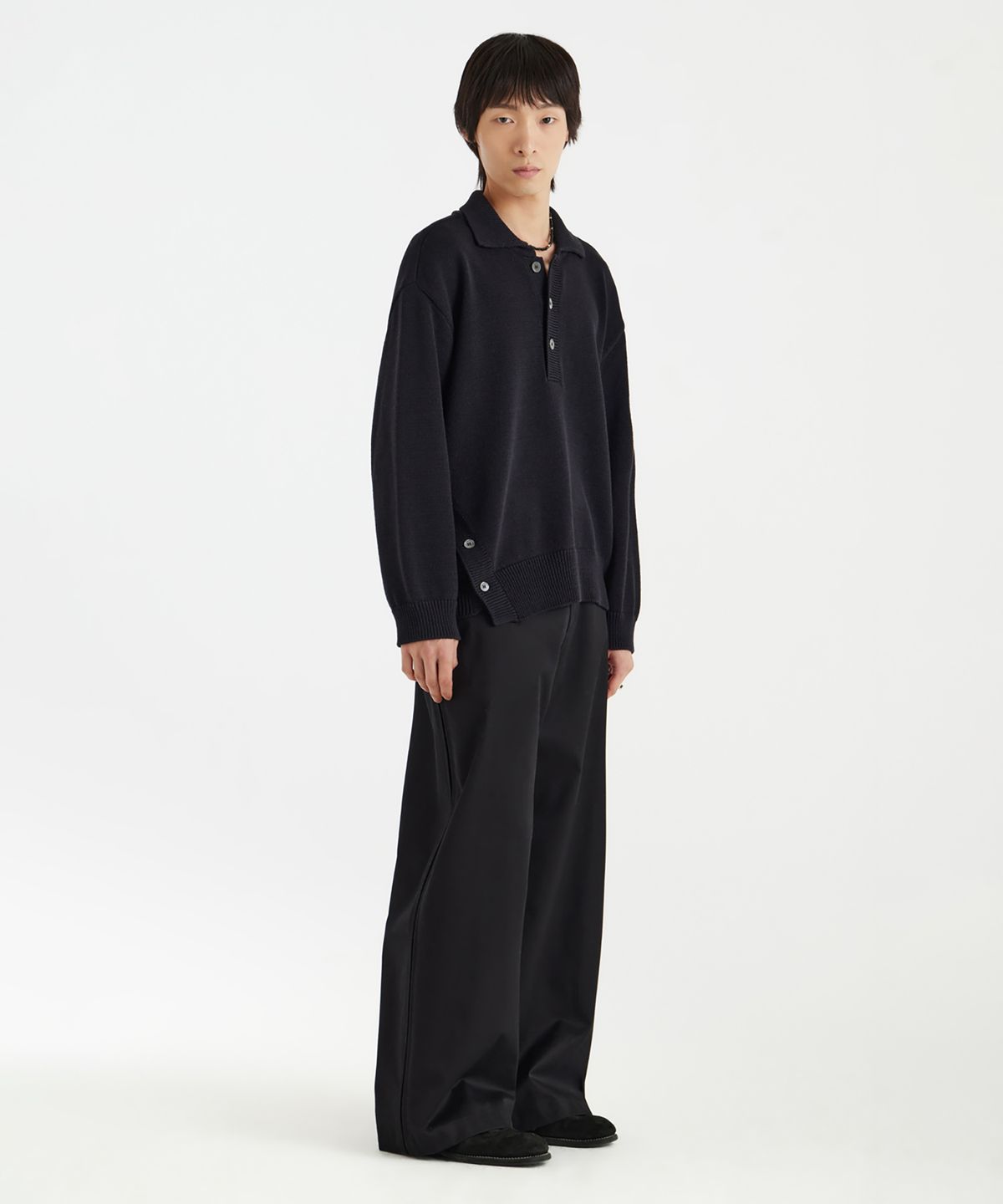 유스(YOUTH) Asymmetric Knit Collar T-Shirt - Black