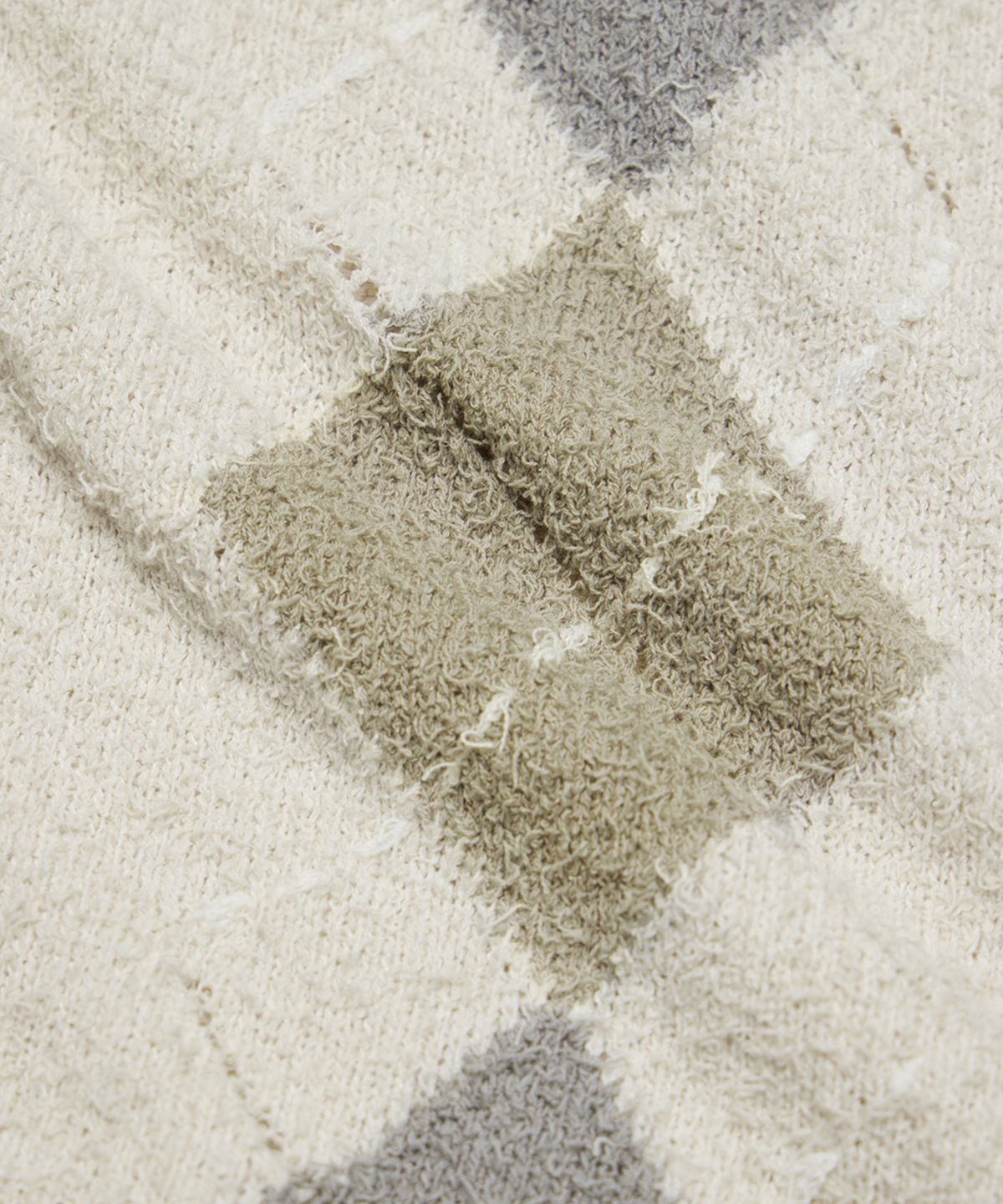 유스(YOUTH) Argyle Hand Stitch Knit - Ivory