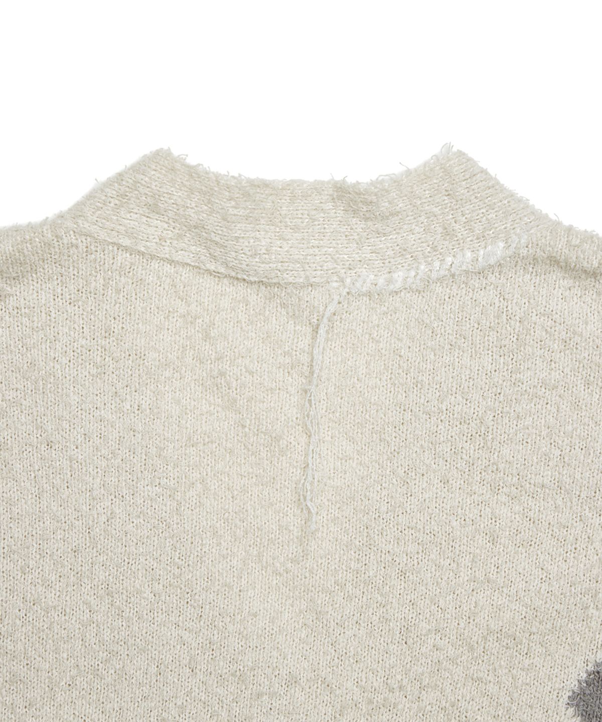 유스(YOUTH) Argyle Hand Stitch Knit - Ivory
