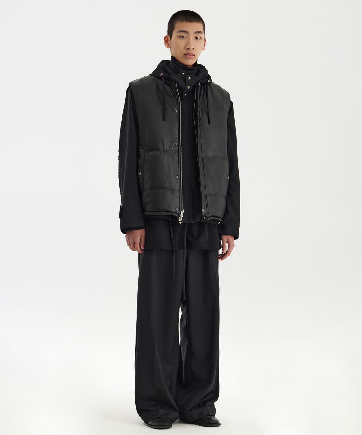 유스(YOUTH) Reversible Vest - Black