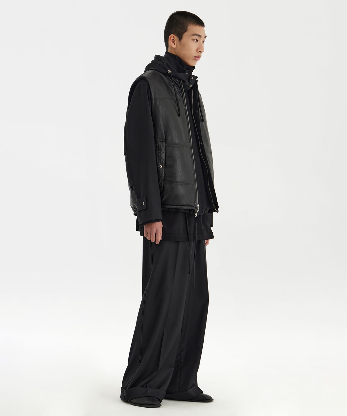 유스(YOUTH) Reversible Vest - Black