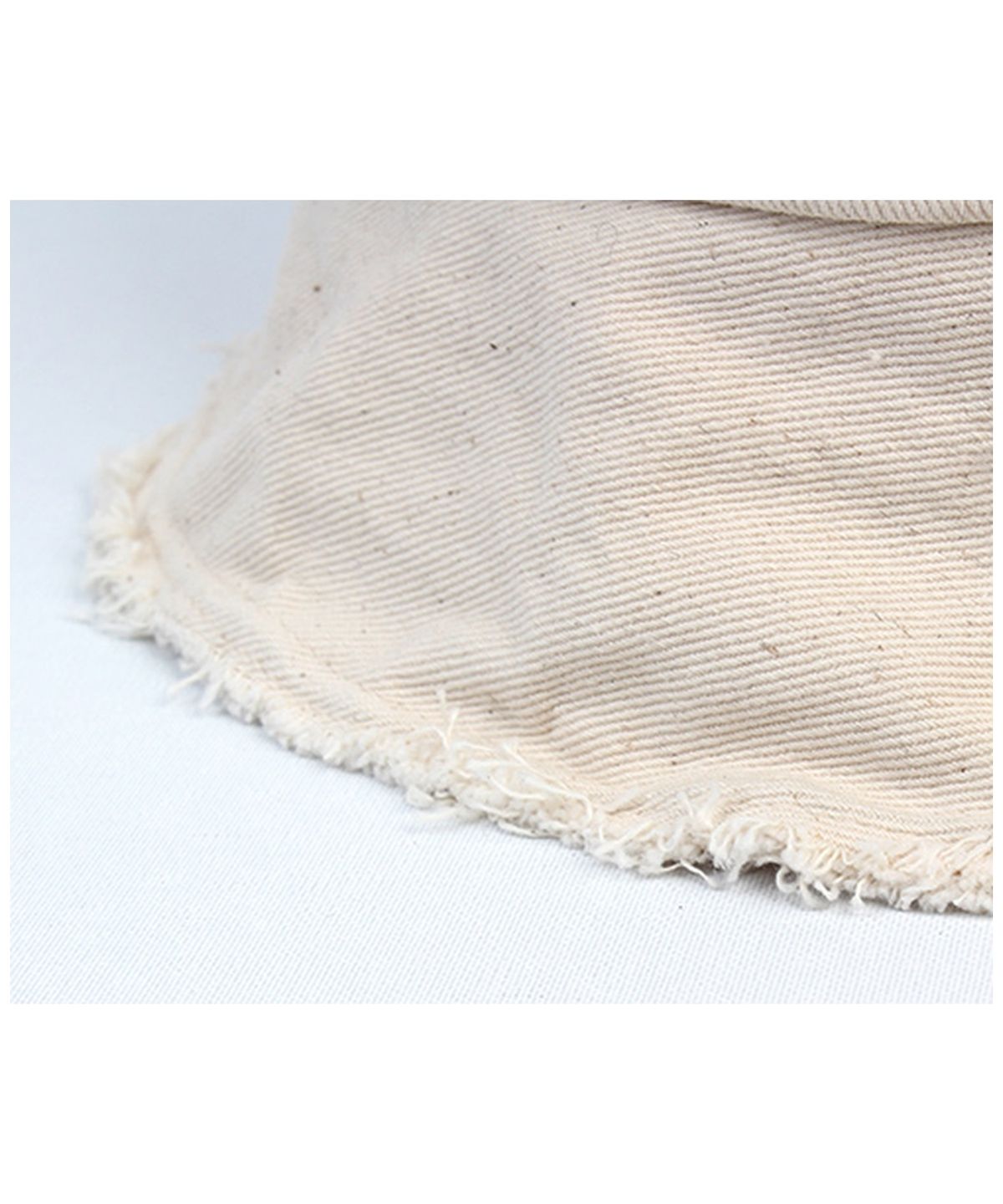 유니버셜 케미스트리(UNIVERSAL CHEMISTRY) Vintage Ivory Wire Bucket Hat 빈티지버킷햇