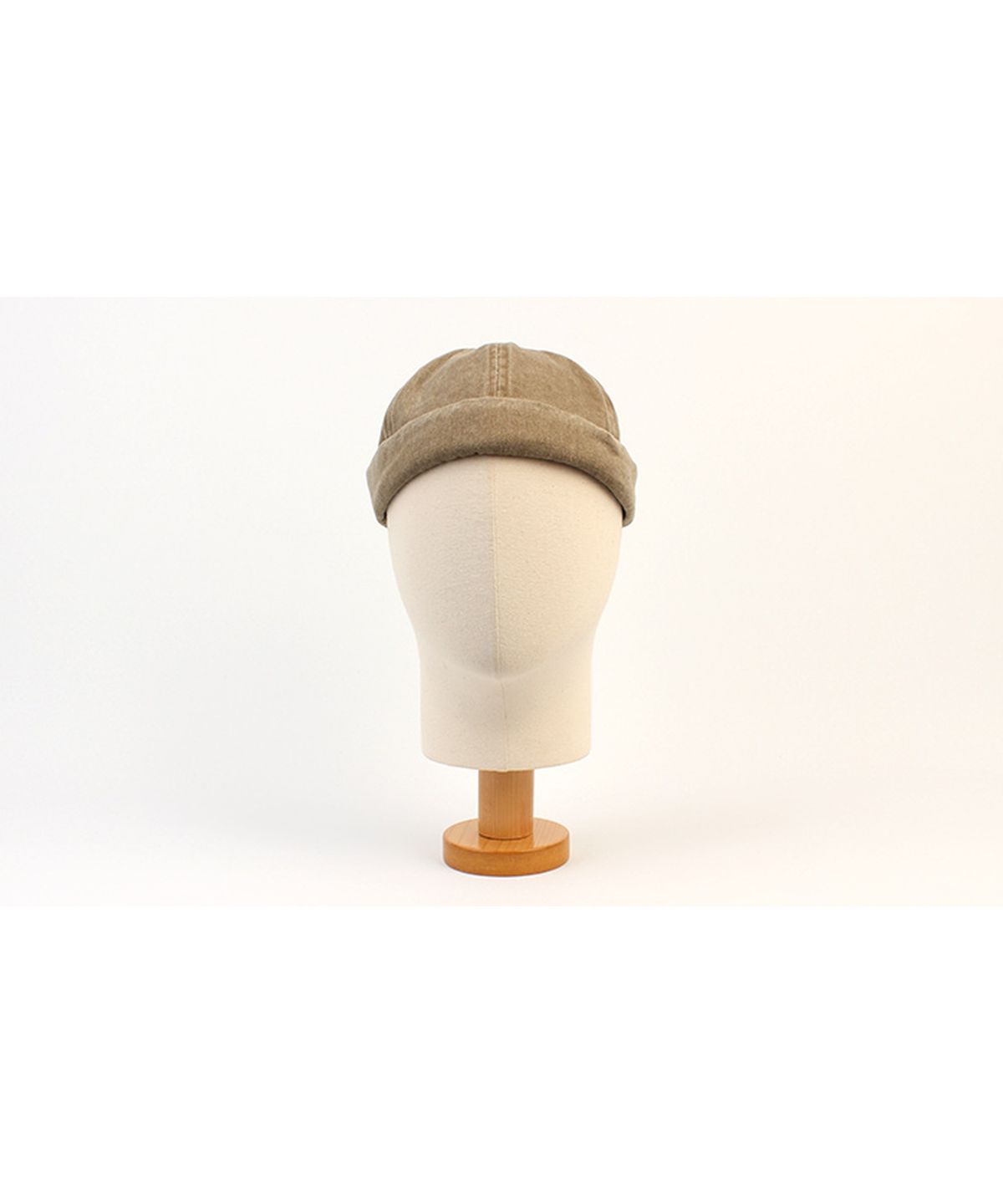 유니버셜 케미스트리(UNIVERSAL CHEMISTRY) Pigment Beige Watch Cap 베레모