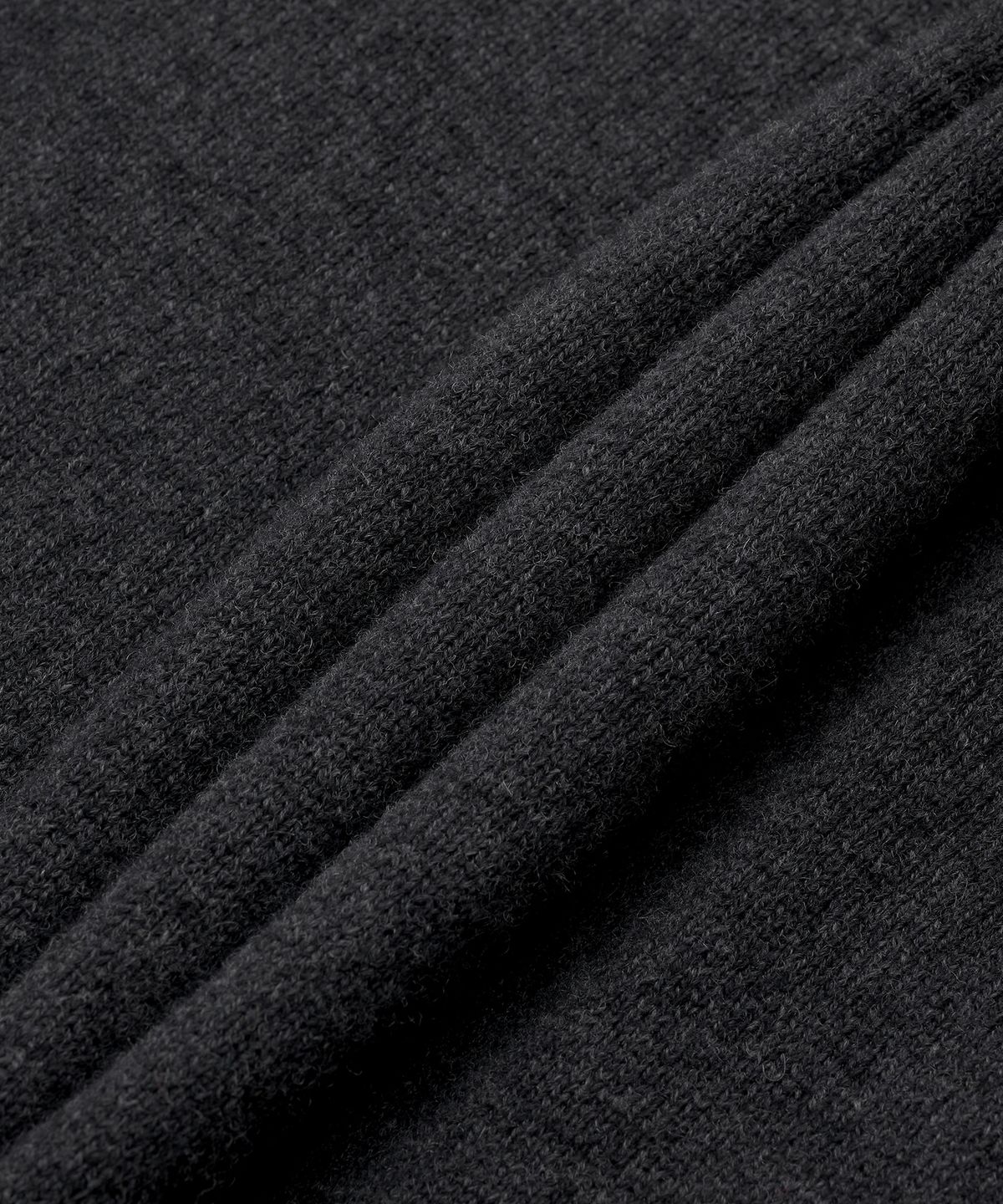 메종 마르지엘라(MAISON MARGIELA) 포켓 디테일 니트 - 차콜 / S51HL0011S18395860M