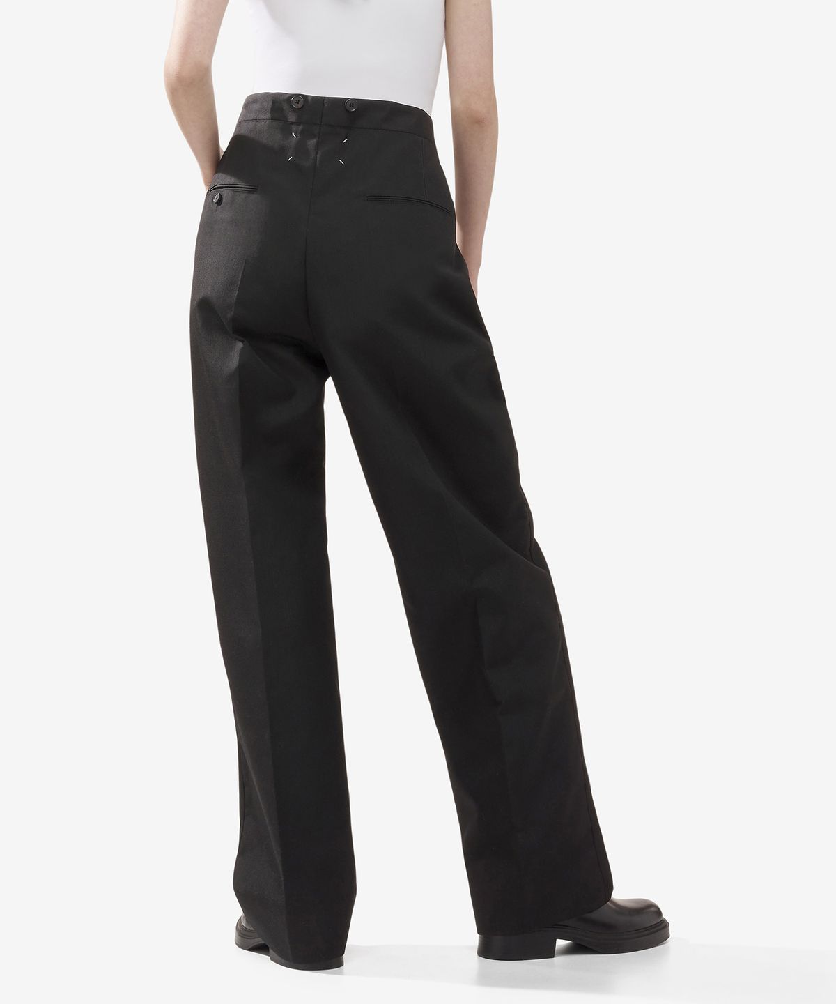 메종 마르지엘라(MAISON MARGIELA) 스트랩 플리츠 팬츠 - 블랙 / S51KA0582S78413900