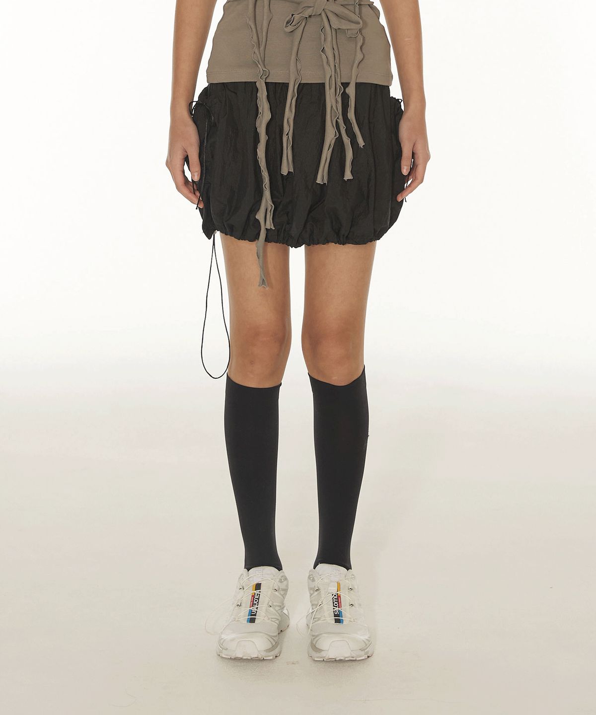 디어스토커(DEARSTALKER) CARGO PUMPKIN MINI SKIRT - BLACK