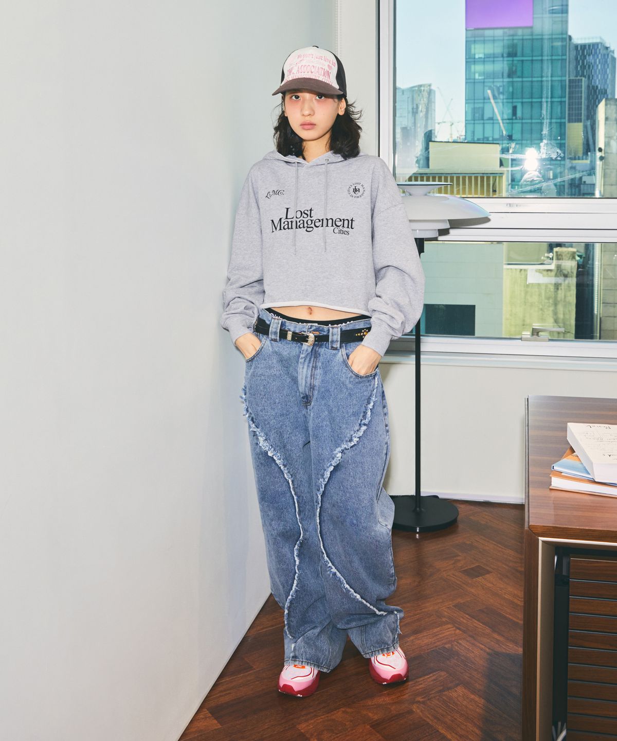 엘엠씨(LMC) WM RAW EDGE CROPPED HOODIE heather gray