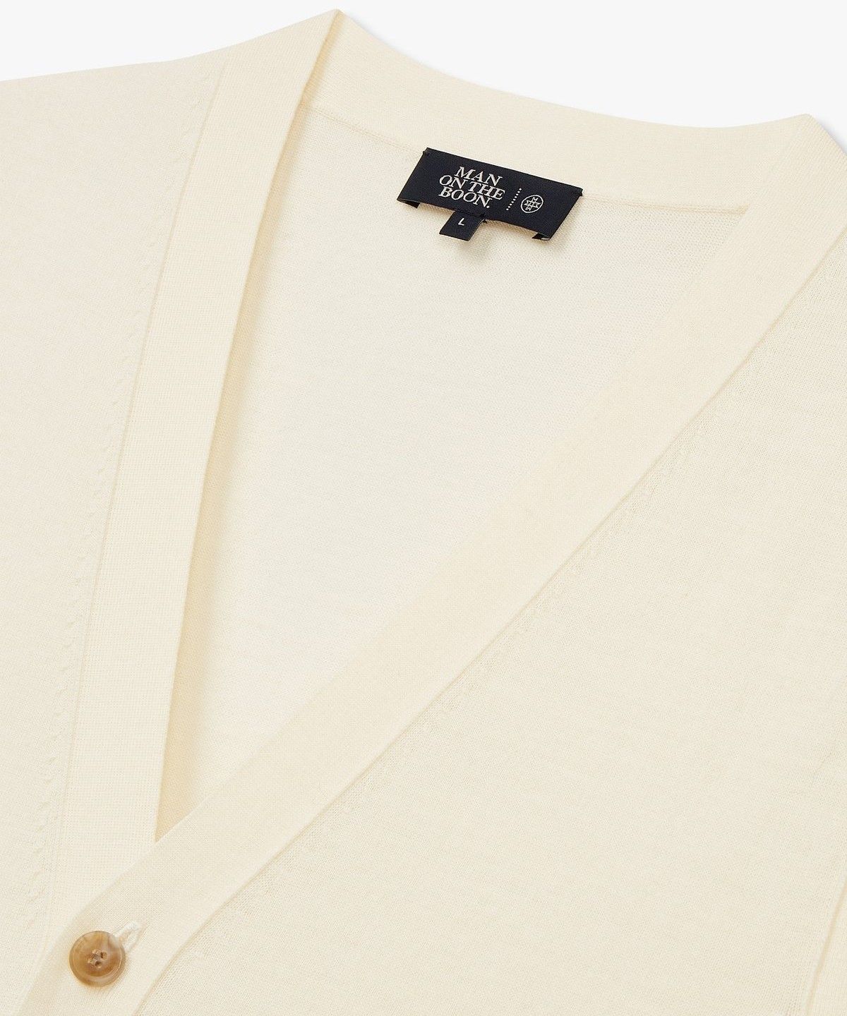 맨온더분(MAN ON THE BOON) [LORO PIANA FABRIC] 니티드 울 브이넥 베스트_크림 4714113008