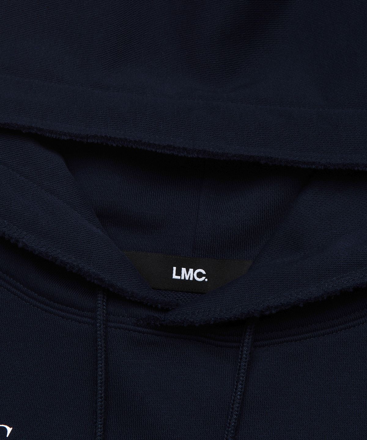엘엠씨(LMC) WM RAW EDGE CROPPED HOODIE navy
