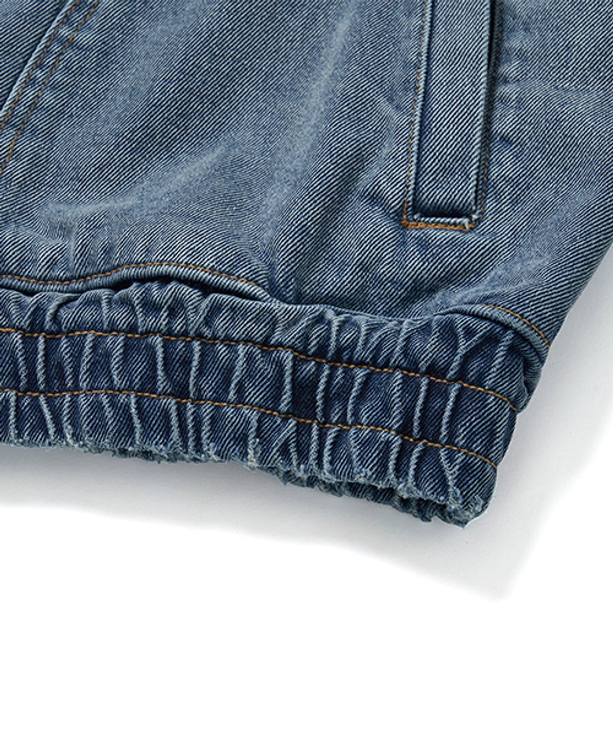 위캔더스(WKNDRS) STUDDED DENIM JACKET (DENIM)