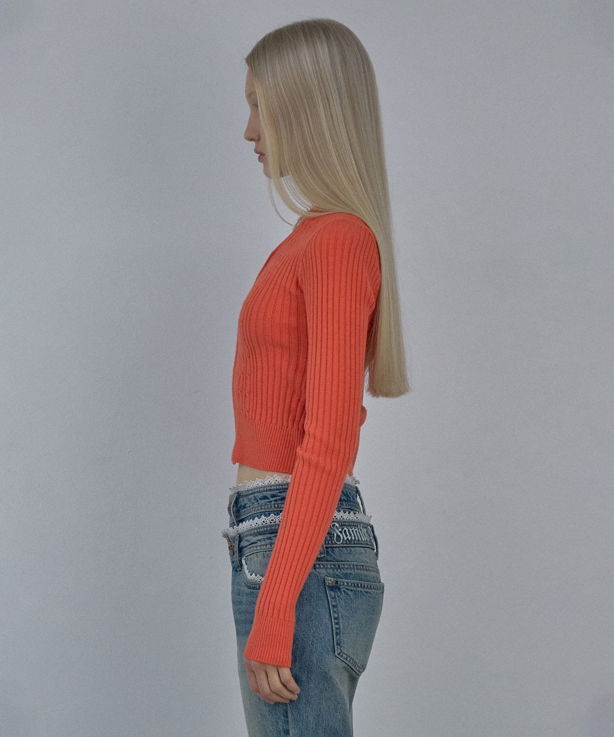 스컬프터(SCULPTOR) Cable Collar Knit Zip-Up Coral
