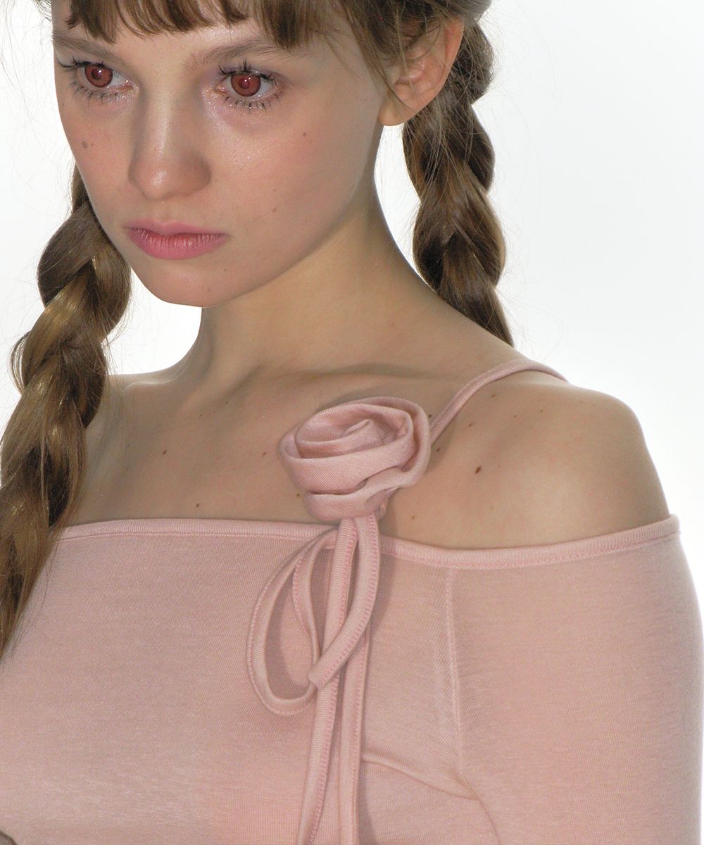 crank ROSE STRING OFF SHOULDER TOP ベージュ MUSINSA公式 | CRANK Rose string off-shoulder top_beige