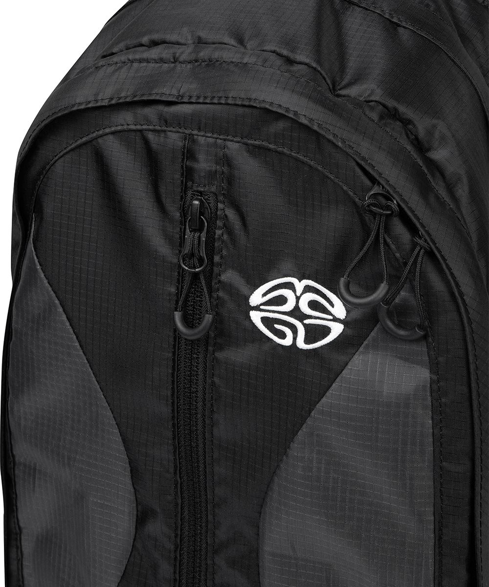 MUSINSA公式 | MAHAGRID ECLIPSE WAVE BACKPACK BLACK(MG2ESMAB53A)