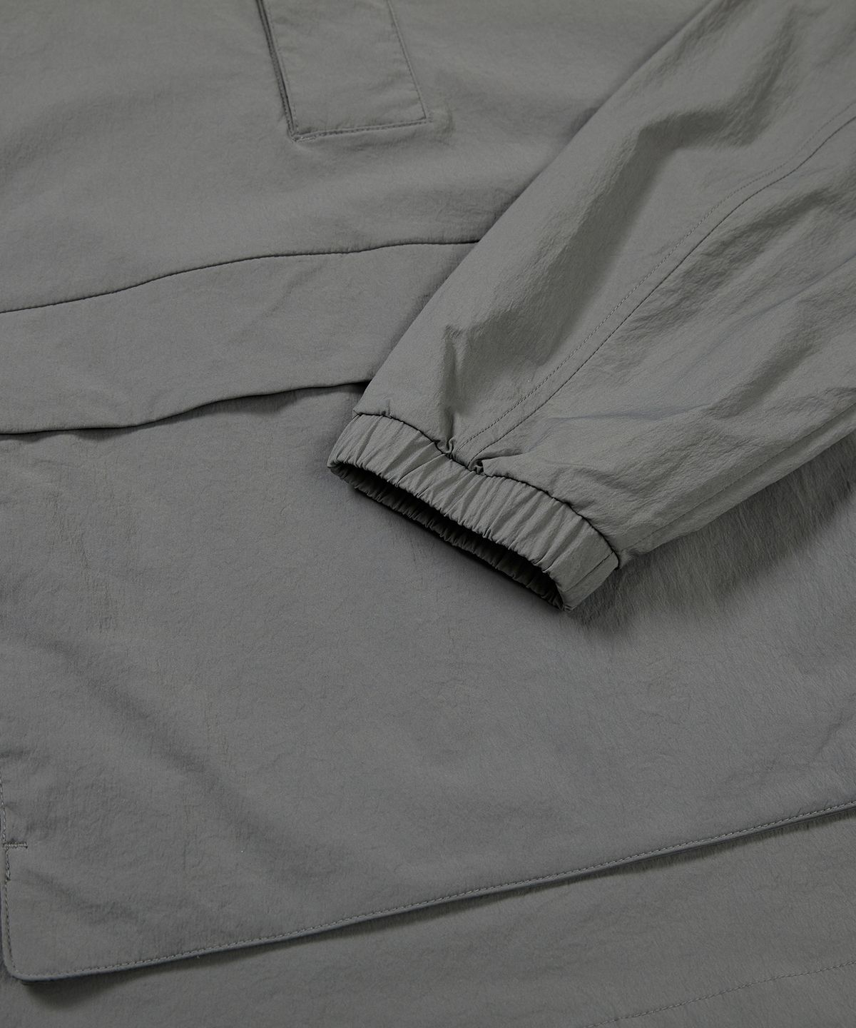 스노우피크 어패럴(SNOWPEAK APPAREL) 루트 스탠드넥 아노락 Dark Gray (S24MMRAN60)