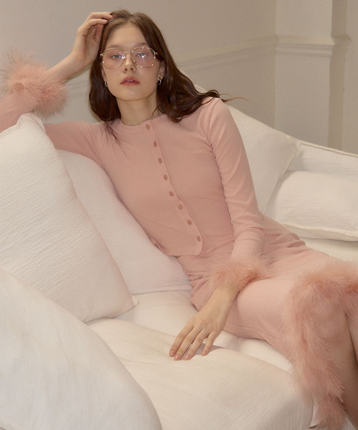 살롱 드 욘(SALON DE YOHN) Fur Trimming Cardigan_ Peach
