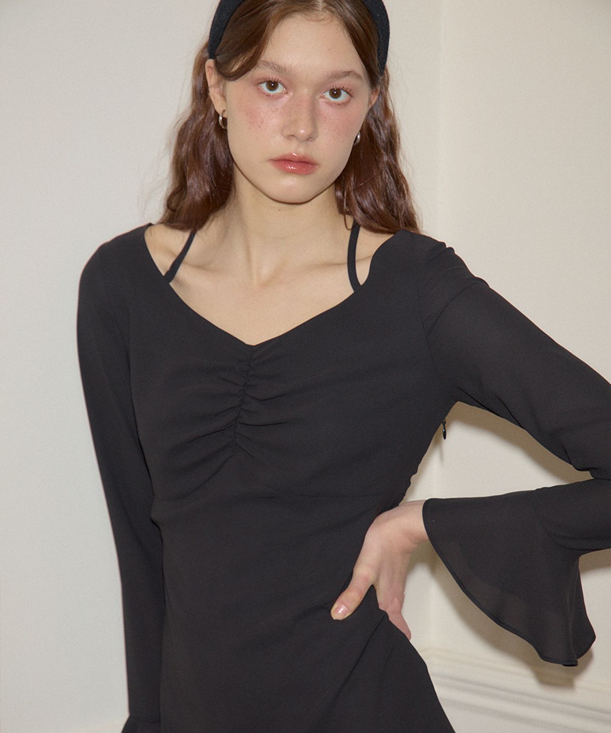 살롱 드 욘(SALON DE YOHN) Ballet Mini Dress_ Black
