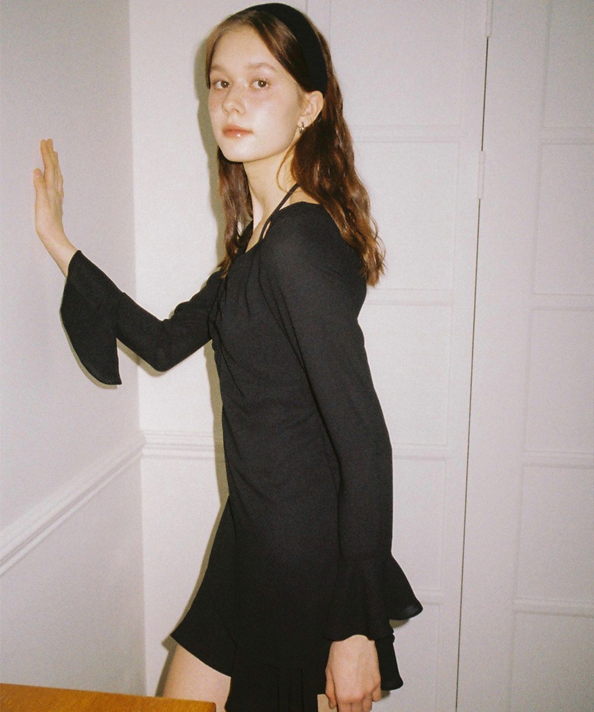 살롱 드 욘(SALON DE YOHN) Ballet Mini Dress_ Black