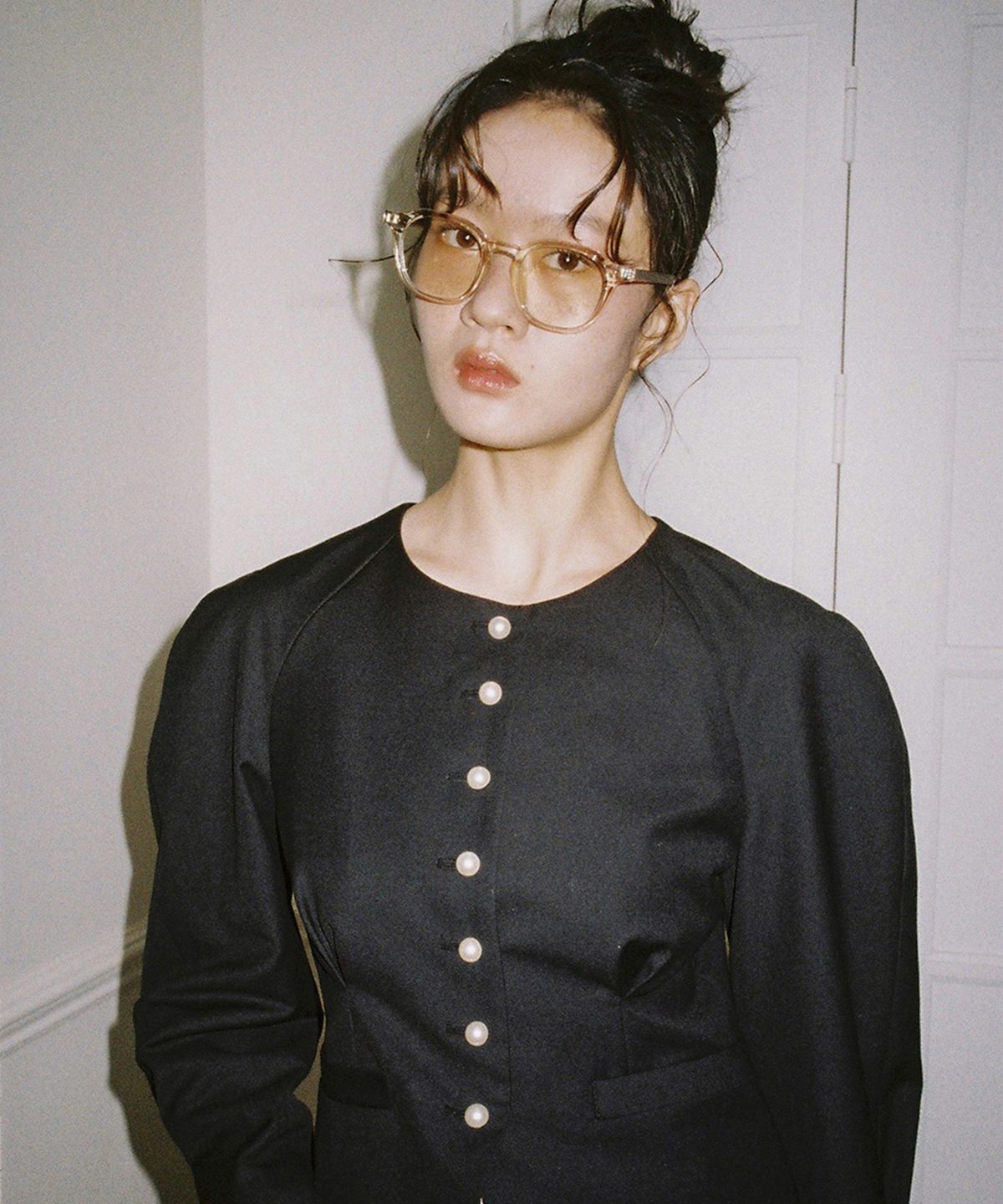 살롱 드 욘(SALON DE YOHN) Round Sleeve Black Jacket