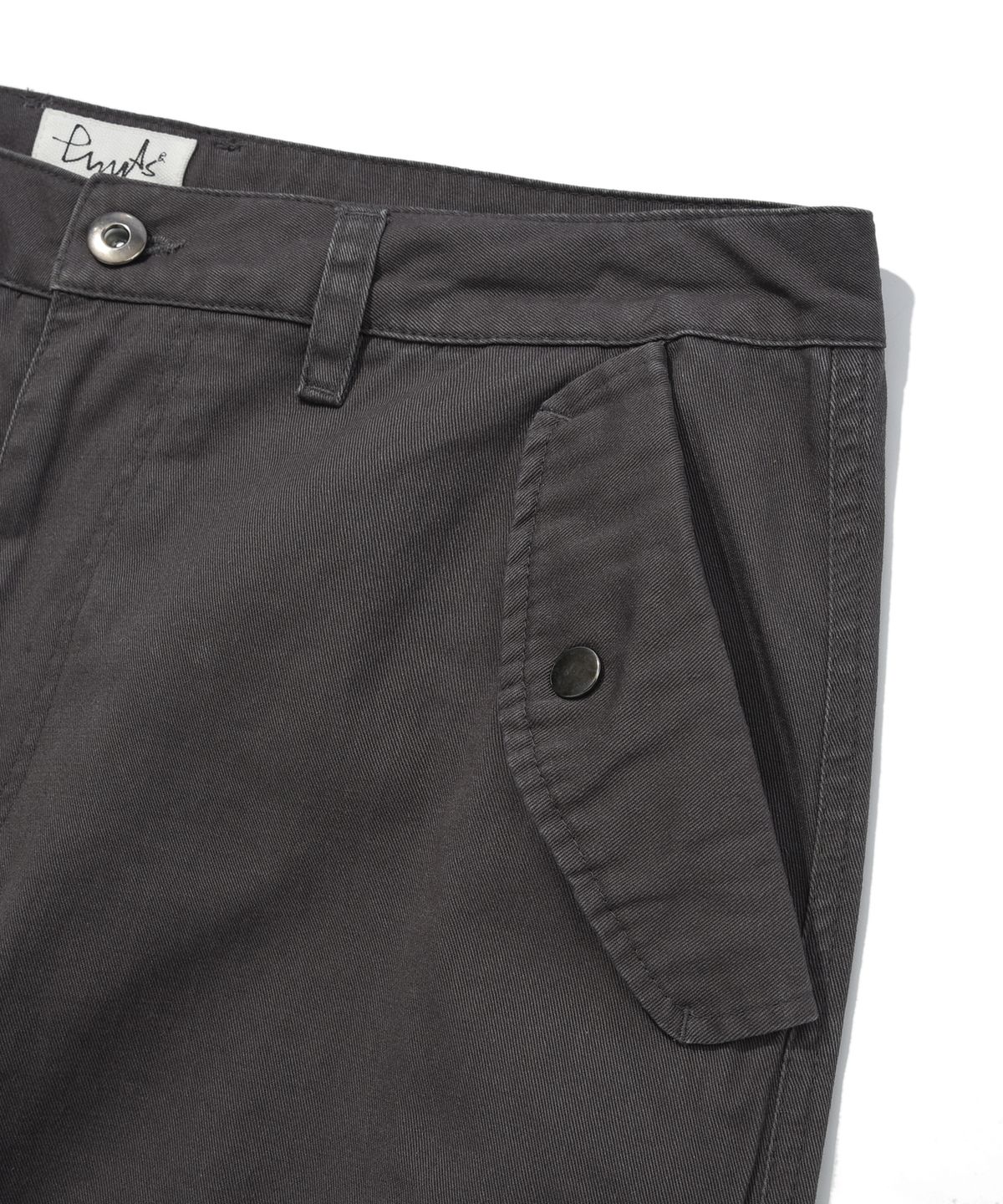 피지컬 디파트먼트(PHYSICAL DEPARTMENT) STITCH DART PANTS CHARCOAL