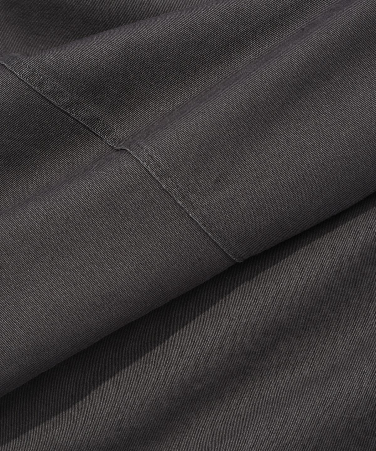 피지컬 디파트먼트(PHYSICAL DEPARTMENT) STITCH DART PANTS CHARCOAL