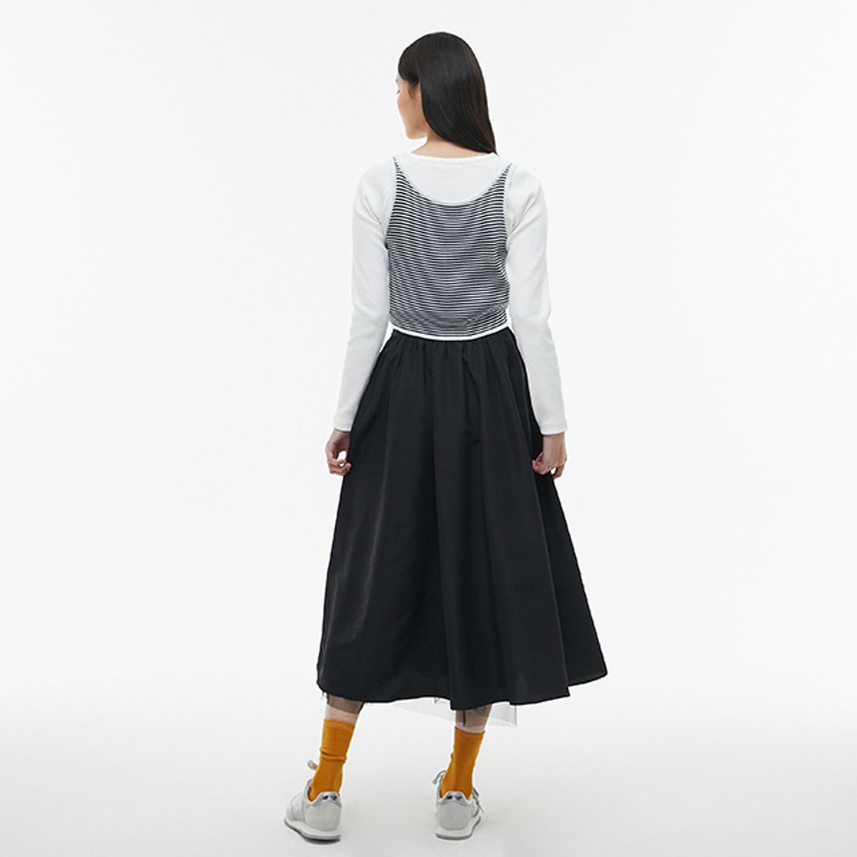 랩(LAP) (SET-하의) 밑단 메쉬 배색 플레어 스커트 AQ1WS269