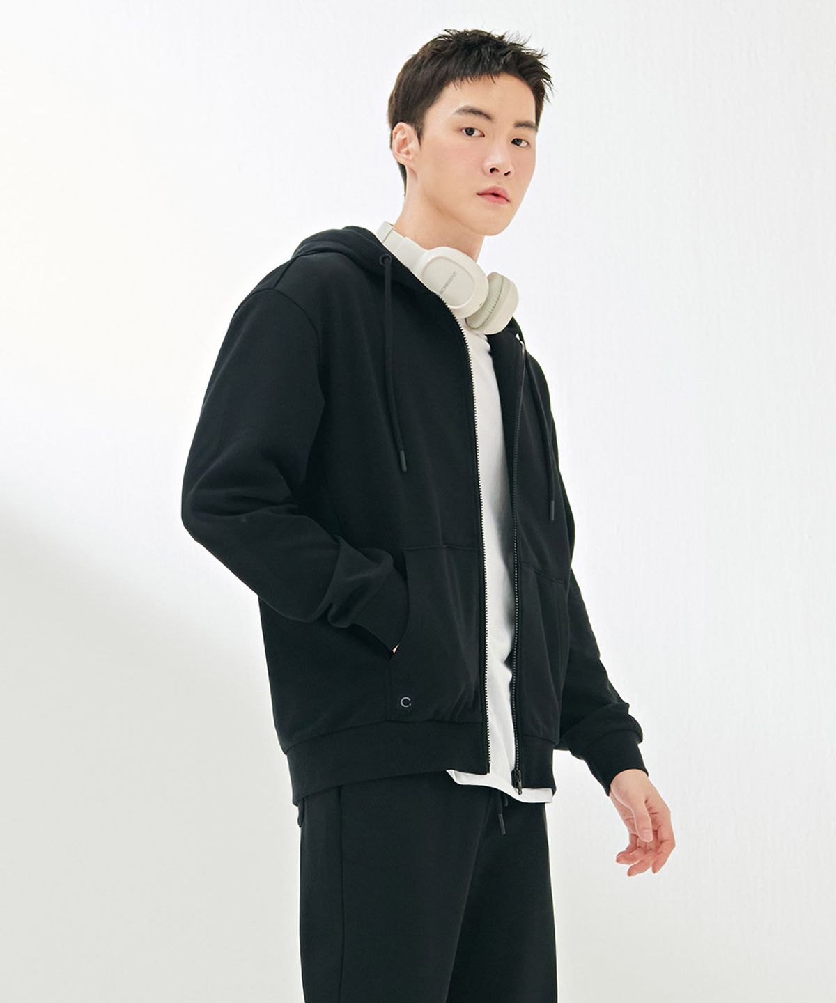 체이스컬트(CHASECULT) 공용 에센셜 후드 집업 점퍼-DAZU4301B03