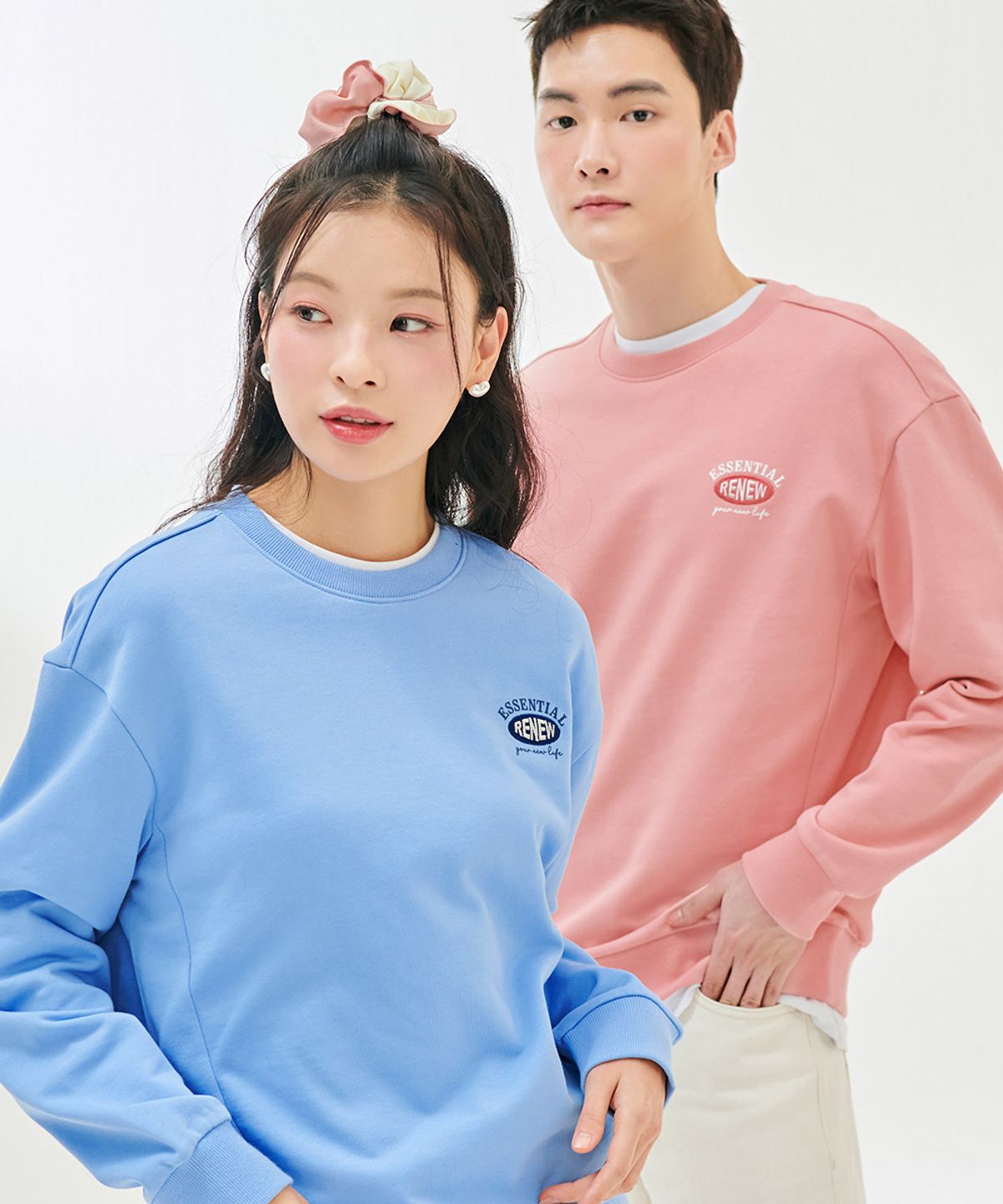 체이스컬트(CHASECULT) 공용 에센셜 맨투맨 티셔츠-DAZU5101B0D
