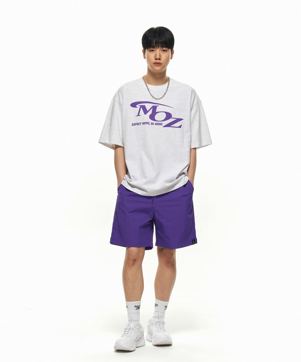 모즈모즈(MOZMOZ) 액티브 로고 오버핏 반팔티셔츠 백메란지