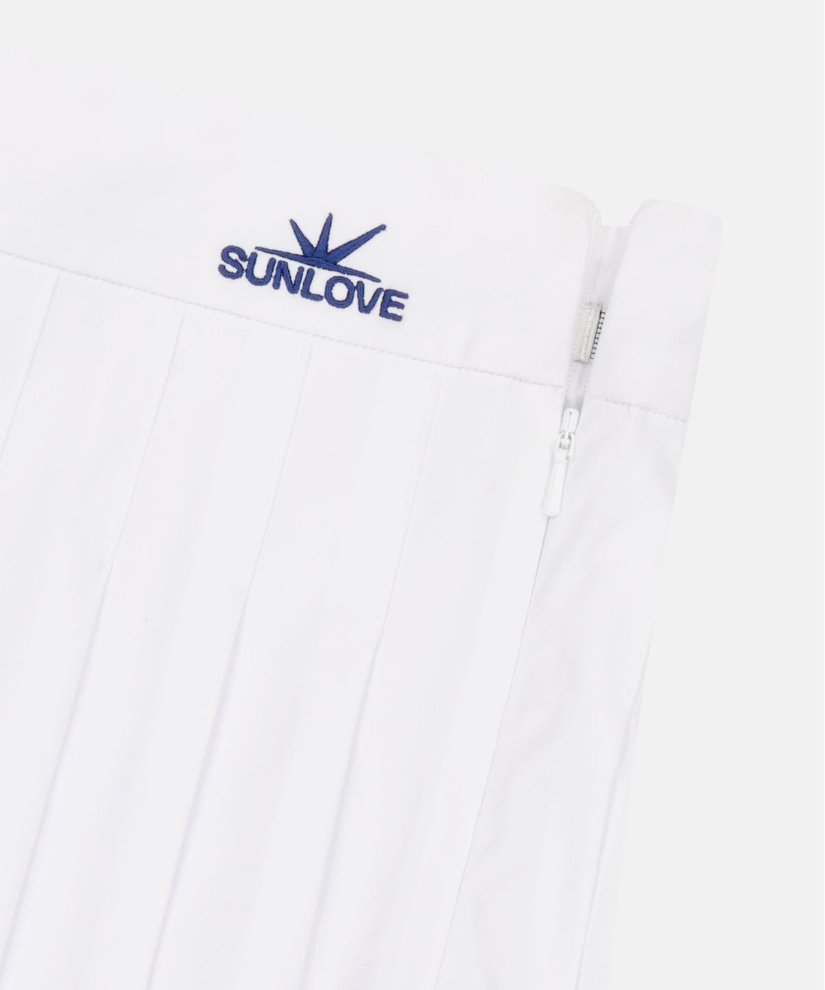 썬러브투어(SUNLOVETOUR) Easy Pleats Skirt White