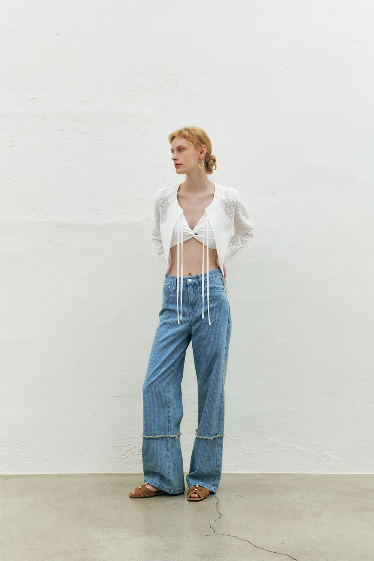 쿠메(KUMÉ) Punched Semi-wide Denim Pants, Light Blue