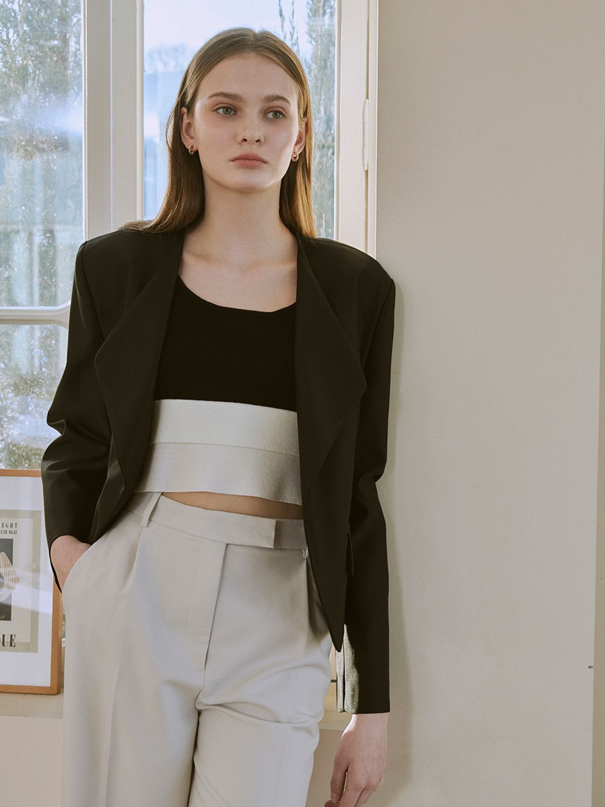 헌치(HUNCH) Sleeveless color block knit top