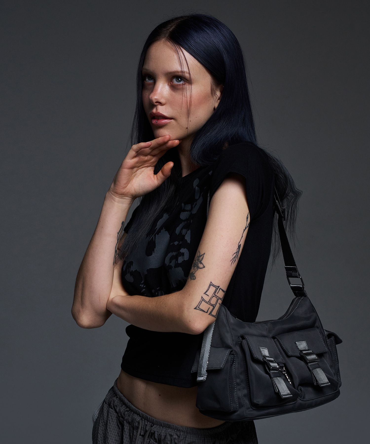 [NF] CALM INTENSE SHOULDER BAG ★大人気★ MUSINSA公式 | FANCY CLUB [NF] Calm Intense Shoulder Bag