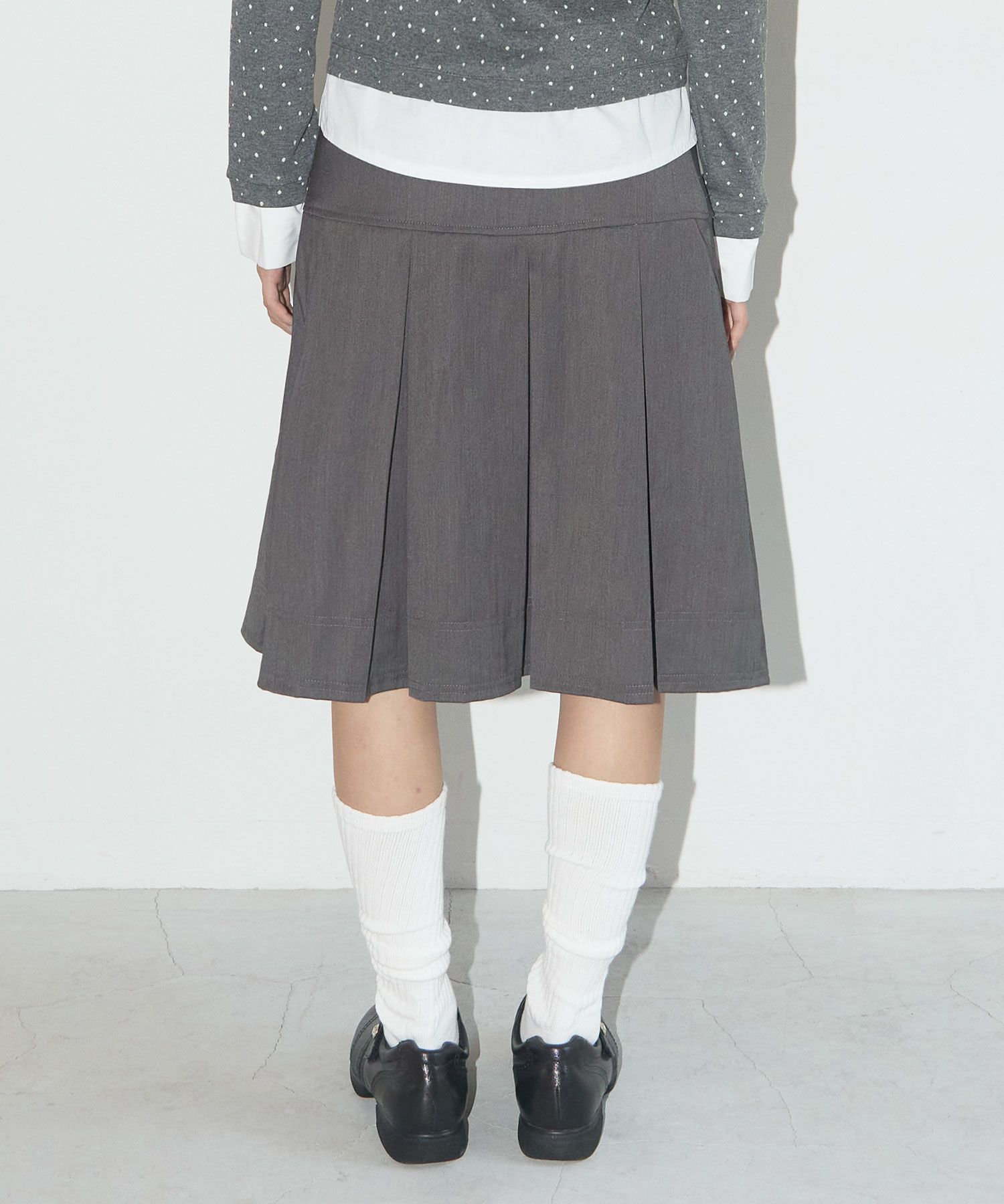 MUSINSA | FANCY CLUB [NF] Formal Button Pleated Midi Skirt (GRAY)_