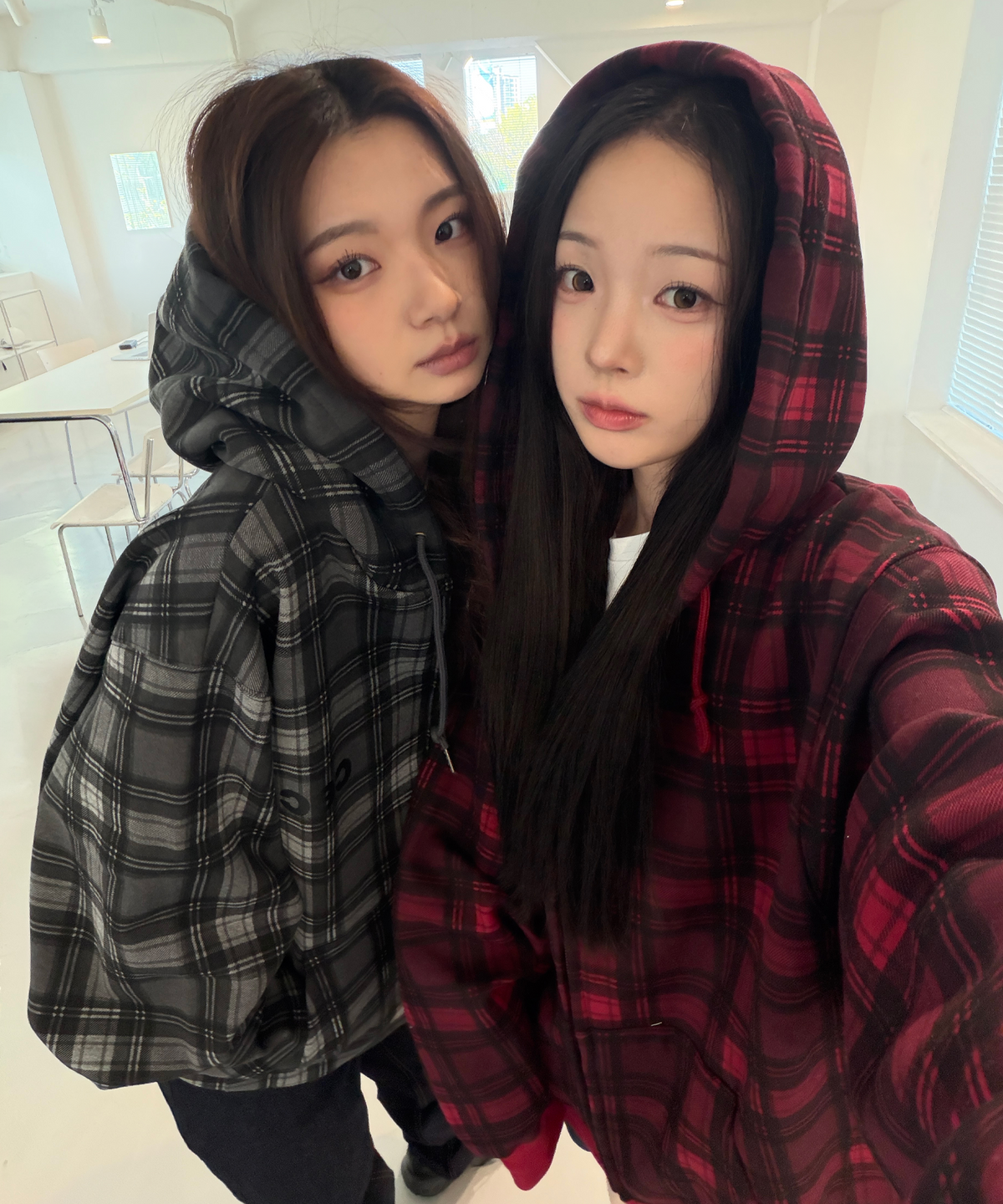챈스챈스(CHANCECHANCE) CEC CHECK ZIP-UP HOODIE(RED)