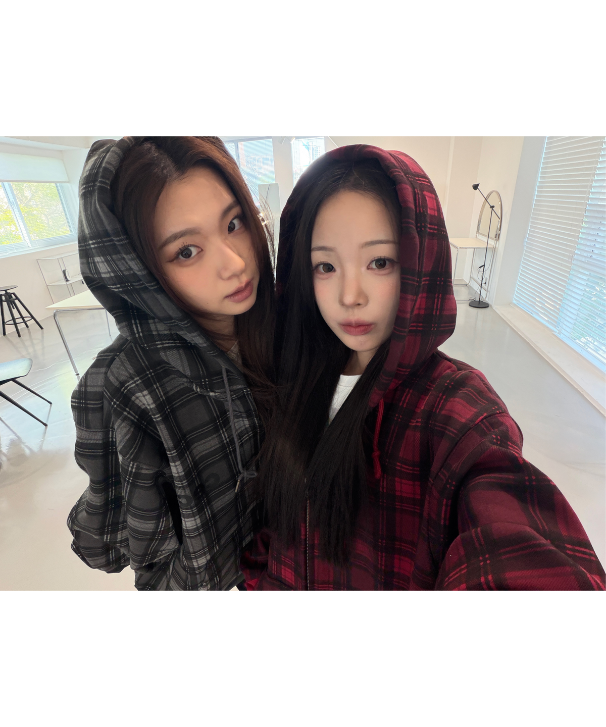 챈스챈스(CHANCECHANCE) CEC CHECK ZIP-UP HOODIE(RED)