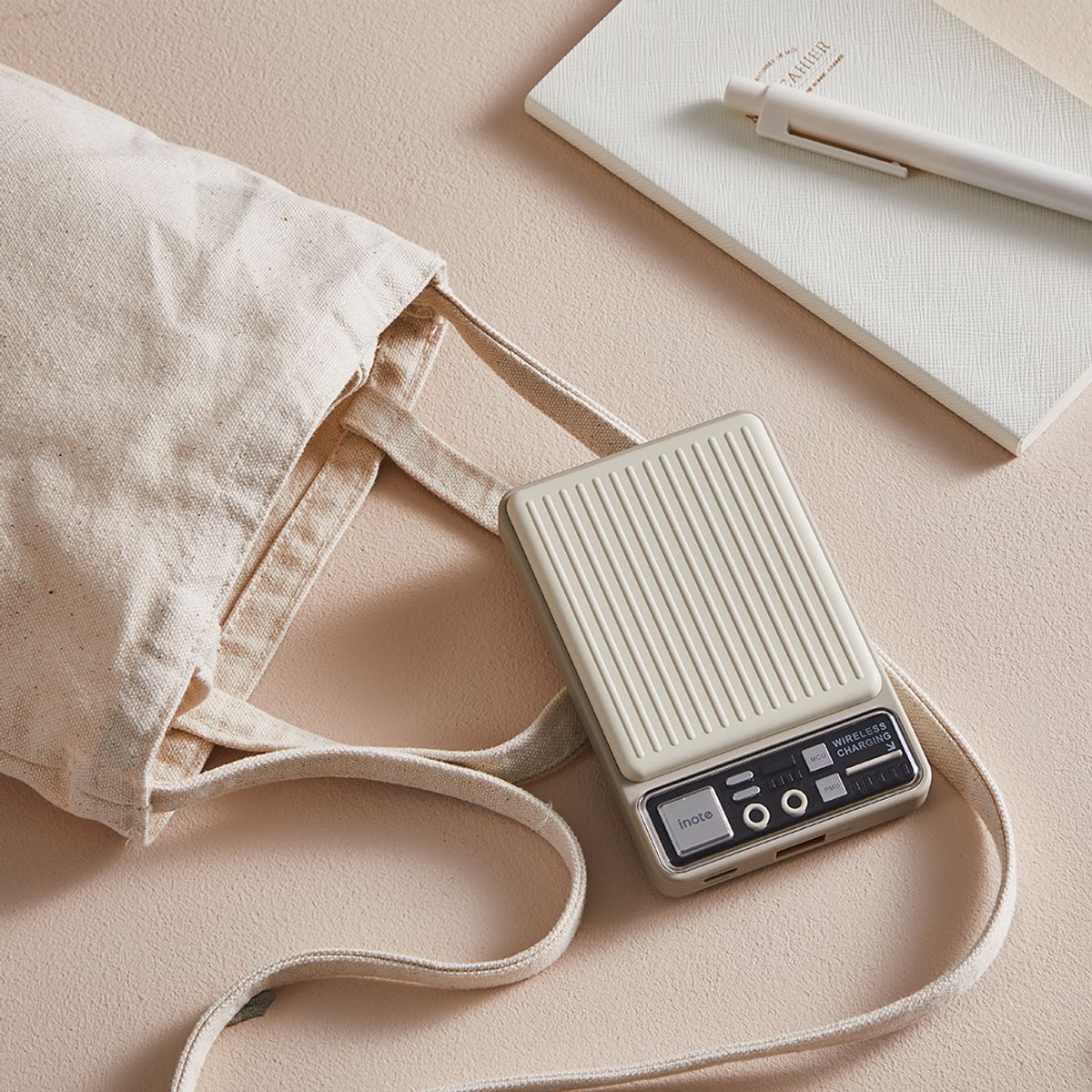 아이노트(INOTE) 맥세이프 무선 충전 보조배터리 10000mAh 22.5W