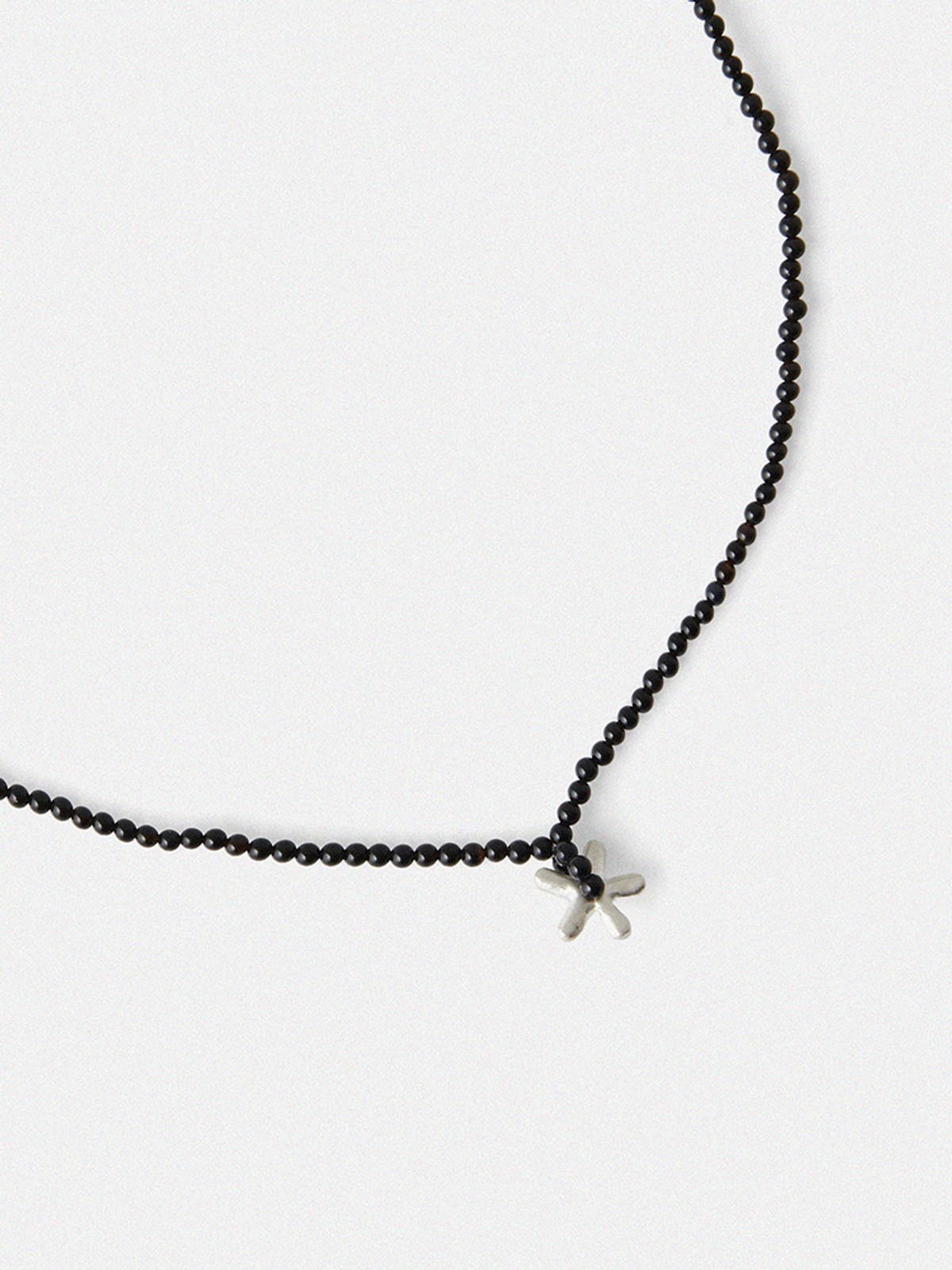 도우하브(DOUHAB) Flower bead necklace_Black