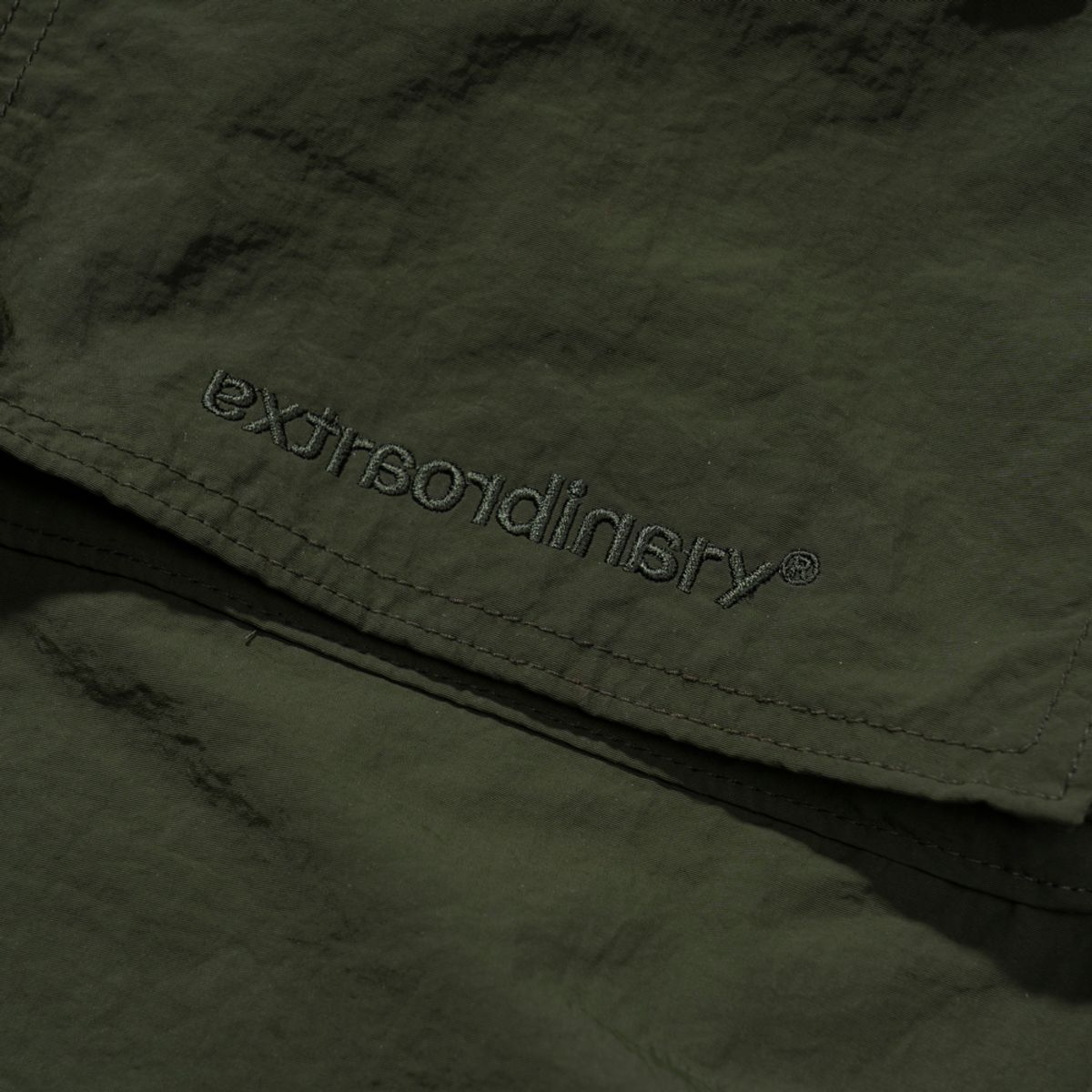 엑스트라오디너리(EXTRAORDINARY) PUCKERING POCKET PANTS  KHAKI
