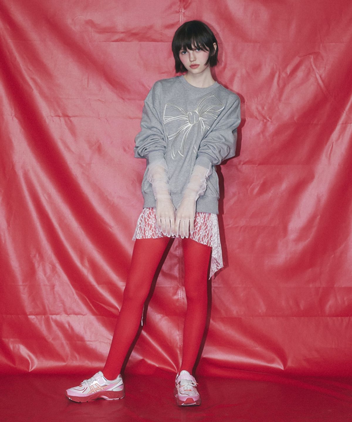 론론(RONRON) BIG RIBBON LINE SWEATSHIRT GREY